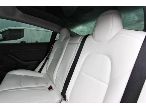 Used 2022 Tesla Model 3 Performance AWD/4WD image 27