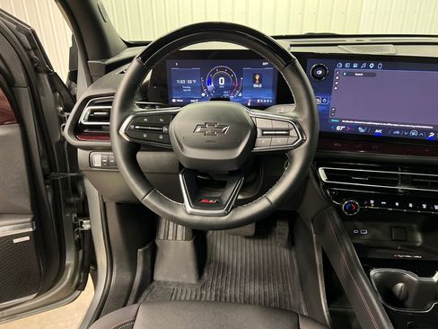 Certified 2026 Chevrolet Traverse Z71 w/ Enhanced Driving Package AWD/4WD image 19