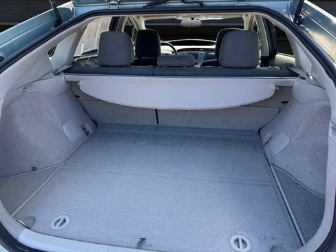 Used 2012 Toyota Prius Three FWD image 9