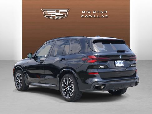 Used 2024 BMW X5 xDrive50e w/ Executive Package AWD/4WD image 3