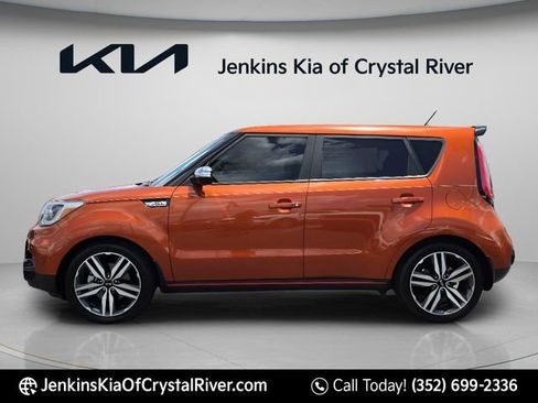 Used 2018 Kia Soul ! w/ Tech Package FWD image 13
