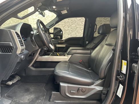 Used 2022 Ford F350 Lariat w/ Lariat Ultimate Package image 24