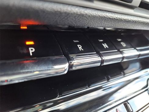 Certified 2022 Lincoln Corsair AWD w/ Equipment Group 101A image 30