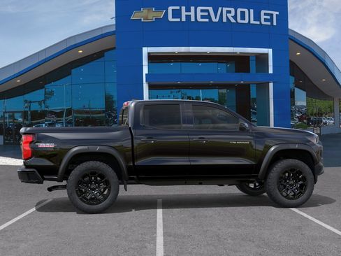 New 2026 Chevrolet Colorado Trail Boss AWD/4WD image 32