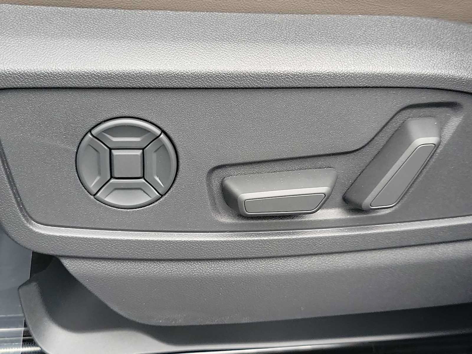 New 2026 Audi Q5 2.0T AWD/4WD image 16