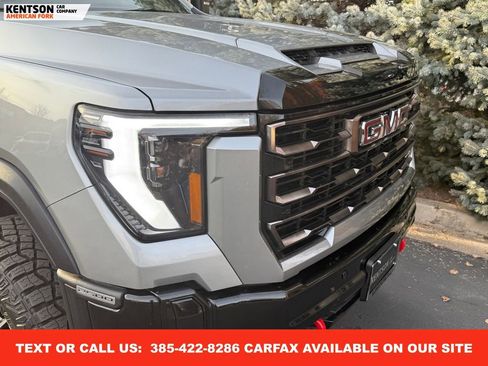 Used 2025 GMC Sierra 2500 AT4X image 15