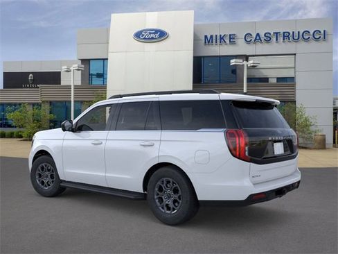 New 2025 Ford Expedition Active image 4