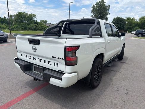 Used 2023 Nissan Frontier SV w/ Midnight Edition Package AWD/4WD image 18