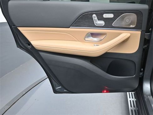 New 2026 Mercedes-Benz GLS 450 GLS 450 image 23