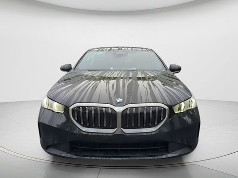 New 2025 BMW 530i w/ Premium Package image 9