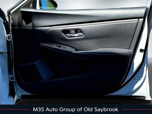 Certified 2023 Nissan Sentra SV image 28