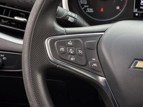 Used 2023 Chevrolet Malibu LS FWD image 14
