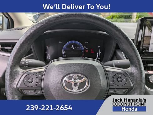 Used 2026 Toyota Corolla LE FWD image 30