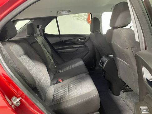 Used 2023 Chevrolet Equinox LT AWD/4WD image 21