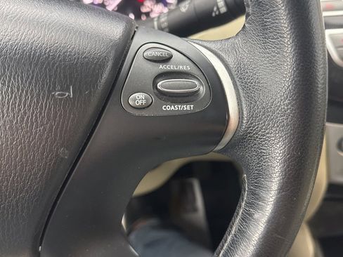 Used 2017 INFINITI QX60 AWD w/ Premium Package image 20