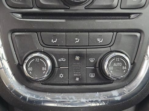 Used 2014 Buick Encore Convenience FWD image 16