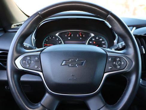 Used 2023 Chevrolet Traverse RS w/ LPO, Floor Liner Package AWD/4WD image 15