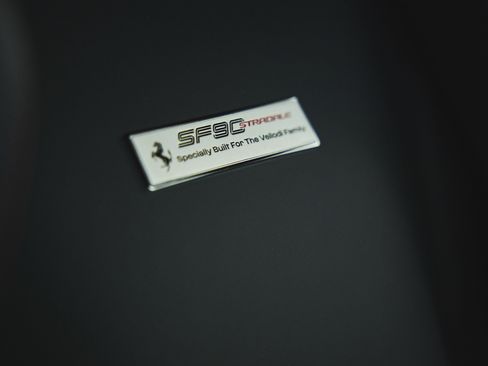 Used 2022 Ferrari SF90 Stradale AWD/4WD image 37