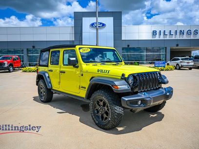 Used 2023 Jeep Wrangler Unlimited w/ Cold Weather Group