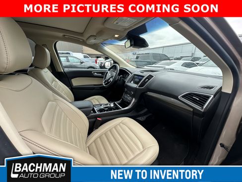 Used 2020 Ford Edge SEL w/ Convenience Package AWD/4WD image 8