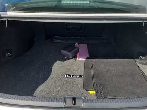 Certified 2025 Lexus ES 300h w/ Premium Package FWD image 9