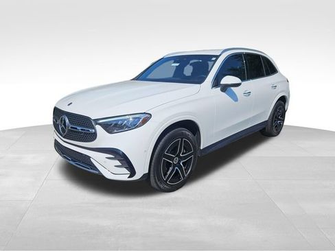 Certified 2023 Mercedes-Benz GLC 300 image 1