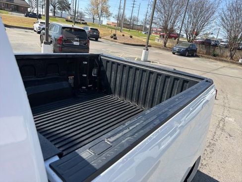 Used 2021 Chevrolet Silverado 1500 LT Trail Boss image 13