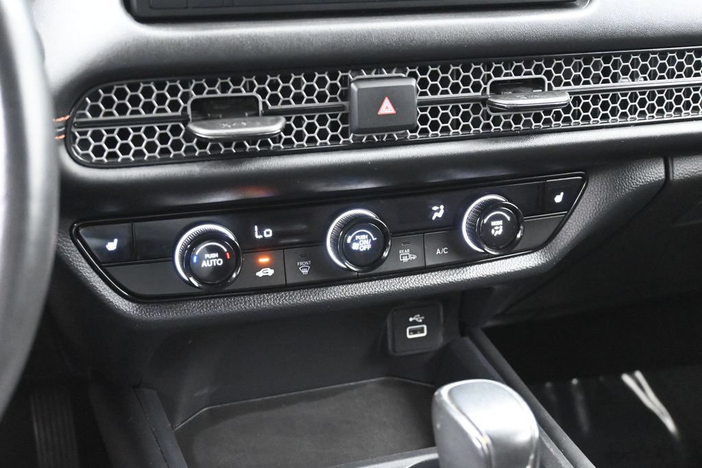 Used 2024 Honda HR-V Sport image 16