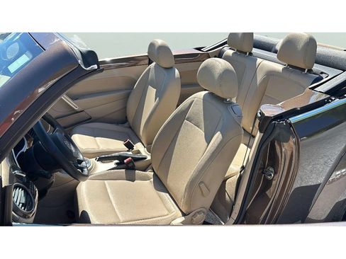Used 2013 Volkswagen Beetle 2.5 FWD image 18