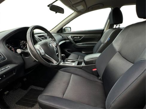 Used 2016 Nissan Altima 2.5 SR FWD image 9