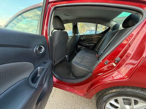 Used 2017 Nissan Versa SV w/ SV Special Edition Package image 15