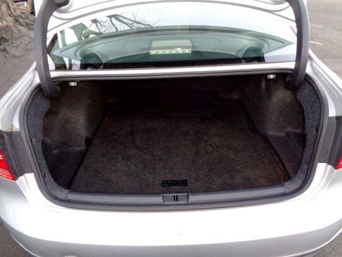 Used 2015 Volkswagen Passat 1.8T SE image 25