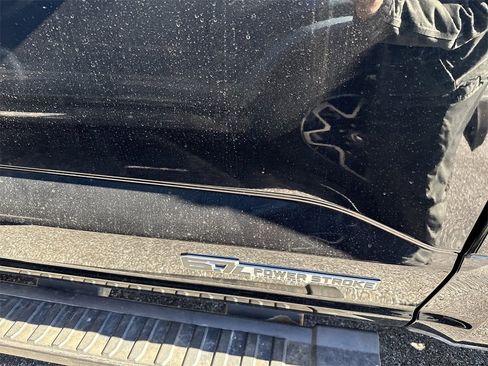 Used 2023 Ford F250 XLT w/ Black Appearance Package image 18