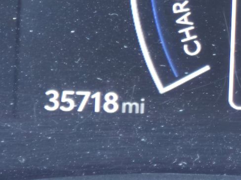 Used 2025 Toyota Camry LE image 28