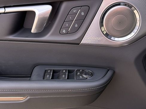 New 2026 Buick Enclave Avenir w/ Super Cruise Package FWD image 15