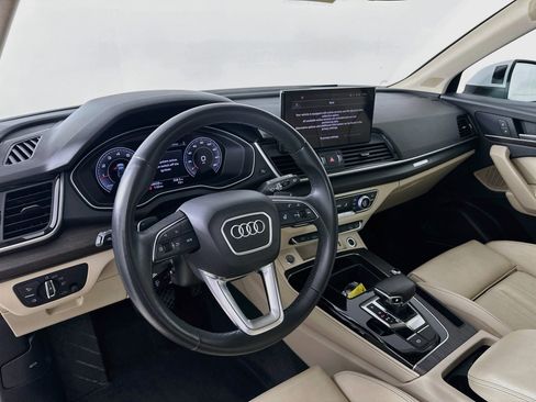 Used 2024 Audi Q5 2.0T Premium Plus AWD/4WD image 10