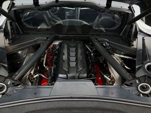 Certified 2025 Chevrolet Corvette Stingray w/ Z51 Performance Package image 18