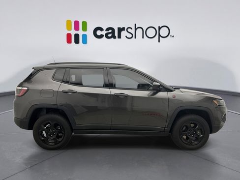 Used 2023 Jeep Compass Trailhawk w/ Sun and Sound Group AWD/4WD image 6