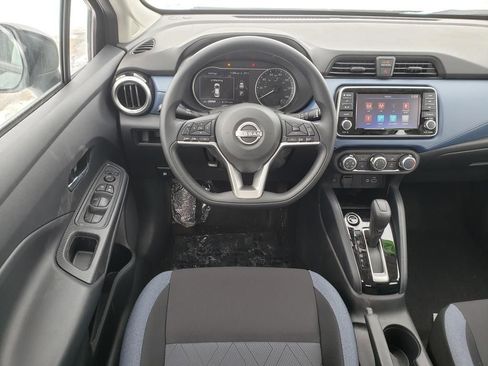New 2025 Nissan Versa SV w/ Trunk Package FWD image 14