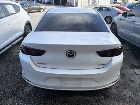 Used 2021 MAZDA MAZDA3 s FWD image 4
