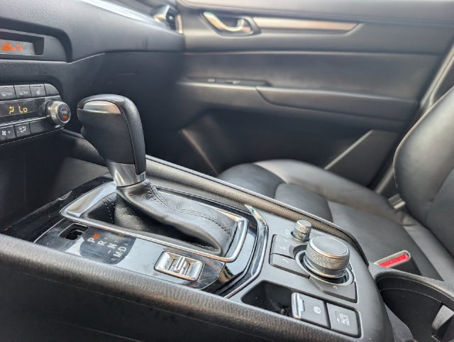 Used 2025 MAZDA CX-5 AWD 2.5 S w/ Select Package image 19