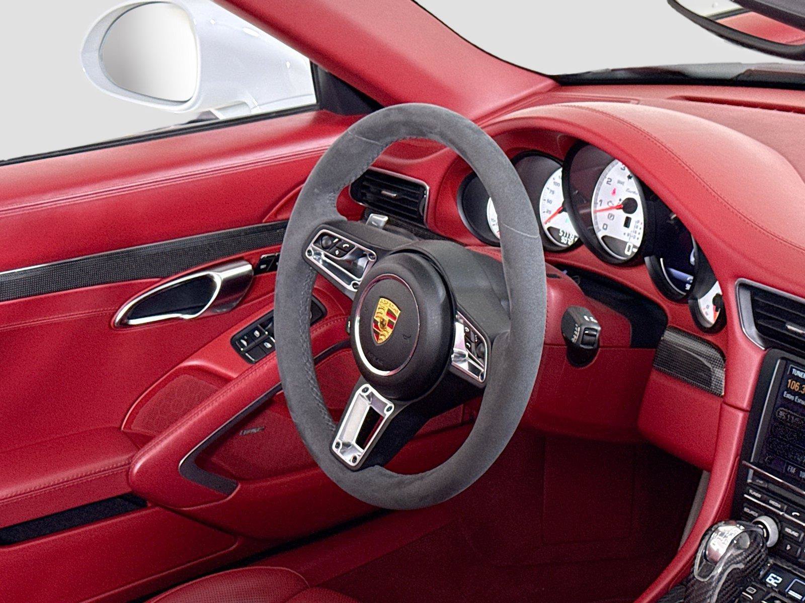 Used 2015 Porsche 911 Turbo S AWD/4WD image 31