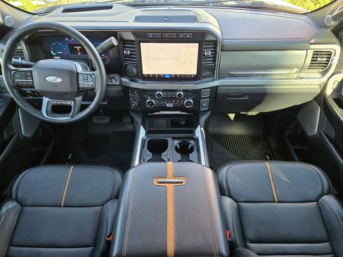 Used 2024 Ford F250 Platinum w/ FX4 Off-Road Package image 14