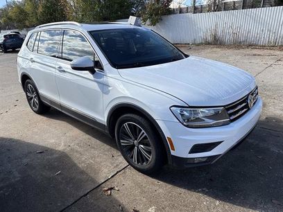 Used 2018 Volkswagen Tiguan SEL