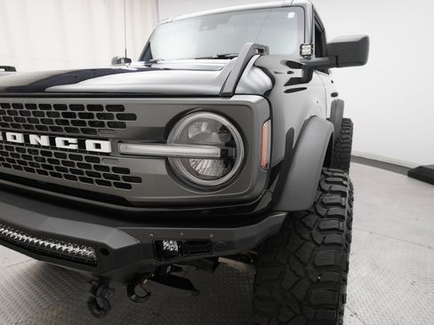 Used 2021 Ford Bronco Badlands image 21