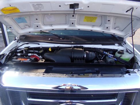 Used 2019 Ford E-450 and Econoline 450 Super Duty w/ Shuttle Bus Prep Package image 42