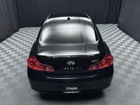Used 2013 INFINITI G37 Sport RWD image 4