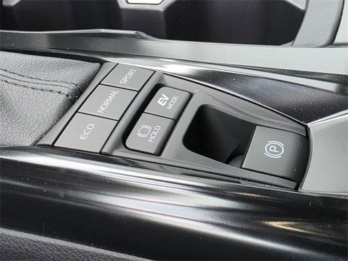 Certified 2026 Toyota Camry SE image 23