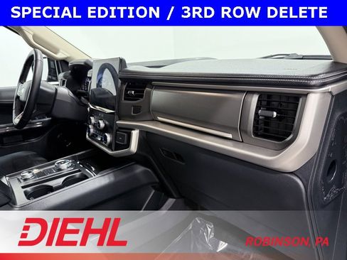Used 2023 Ford Expedition Max XL image 16