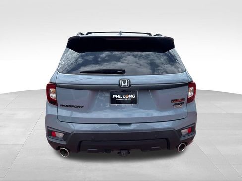 Used 2023 Honda Passport TrailSport image 7